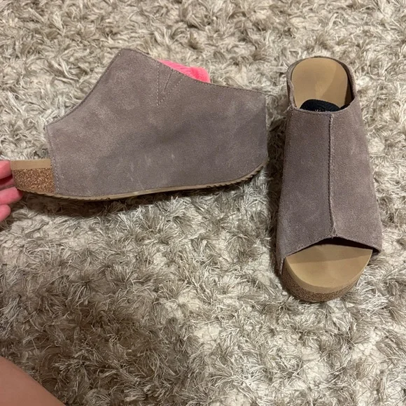 Volatile Taupe Suede Wedge Ankle Booties - Picture 3 of 6